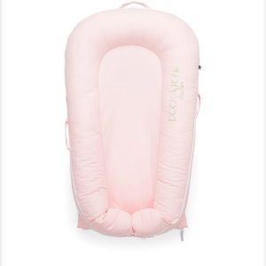 Dockatot Deluxe + Dock -Strawberry pink